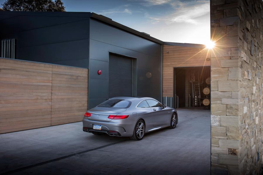  Mercedes-Benz S65 AMG Coupe 2015 года  (US) (фото 7 из 21)